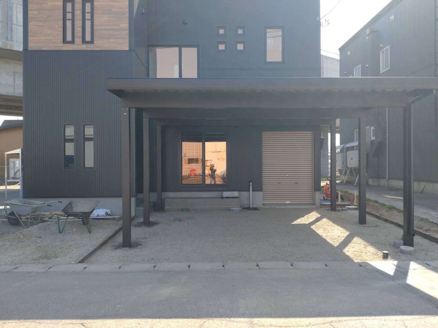 タタキ工事からカーポート設置まで